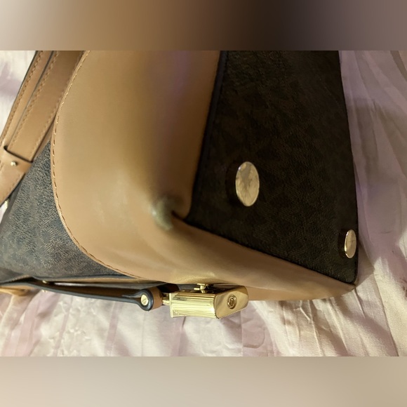 Michael Kors shoulder bag - Picture 10 of 13